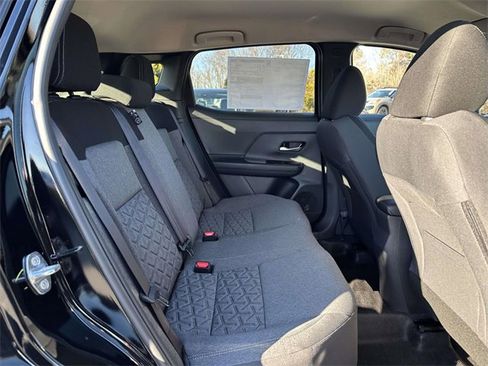 New 2026 Nissan Kicks SV image 11