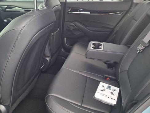Used 2024 Kia Seltos SX AWD/4WD image 20