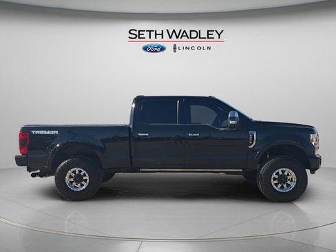 Used 2022 Ford F250 Platinum w/ Tremor Off-Road Package AWD/4WD image 8