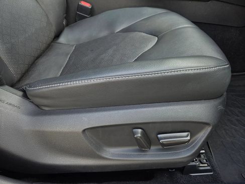 Used 2022 Toyota Camry XSE w/ Navigation Upgrade Package FWD image 20