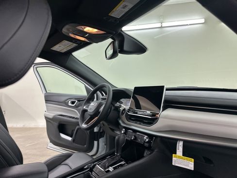 New 2026 Jeep Compass Limited AWD/4WD image 16