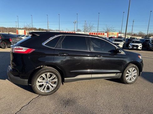 Used 2022 Ford Edge Titanium w/ Equipment Group 301A image 6