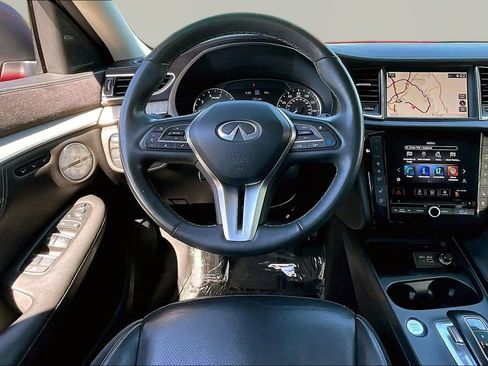 Used 2023 INFINITI QX50 Sensory AWD/4WD image 9