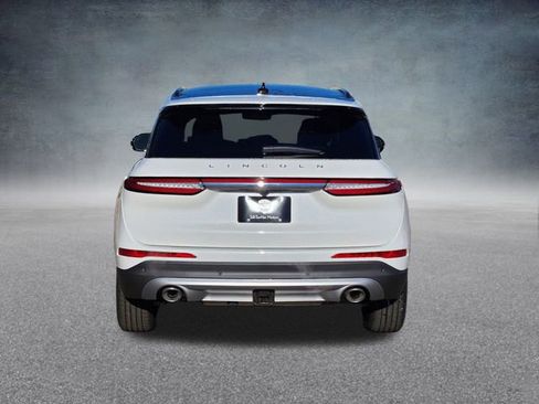 New 2026 Lincoln Corsair Premiere image 6