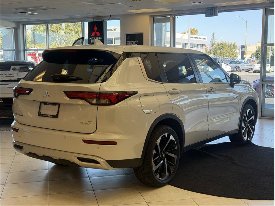 Used 2025 Mitsubishi Outlander Ralliart AWD/4WD image 5