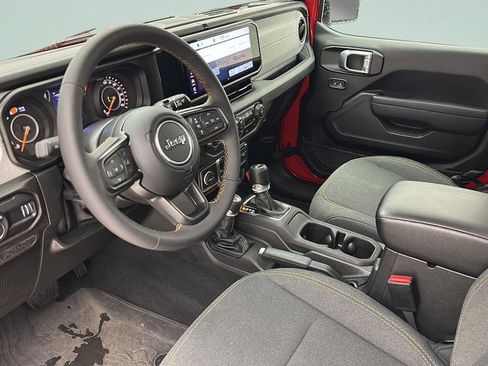 Used 2024 Jeep Wrangler Sport AWD/4WD image 9
