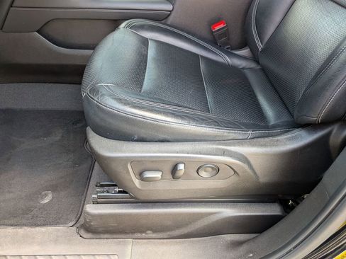 Used 2023 Chevrolet Suburban LS w/ Driver Alert Package RWD image 14