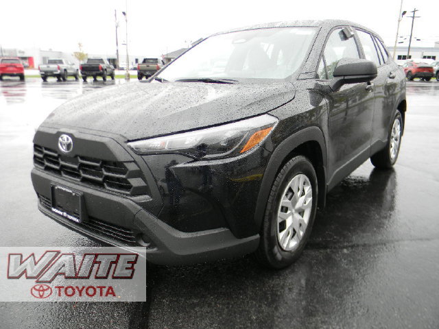New 2026 Toyota Corolla Cross L AWD/4WD image 5