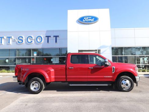Certified 2020 Ford F350 Lariat w/ Lariat Ultimate Package image 17