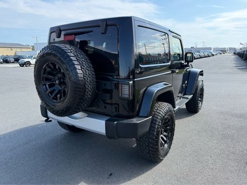 Used 2014 Jeep Wrangler Sahara w/ Connectivity Group image 9