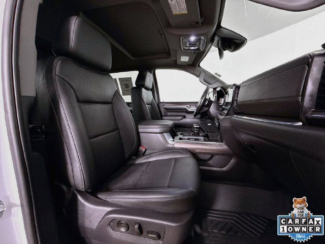 Used 2024 Chevrolet Silverado 1500 LTZ w/ LTZ Premium Package AWD/4WD image 31