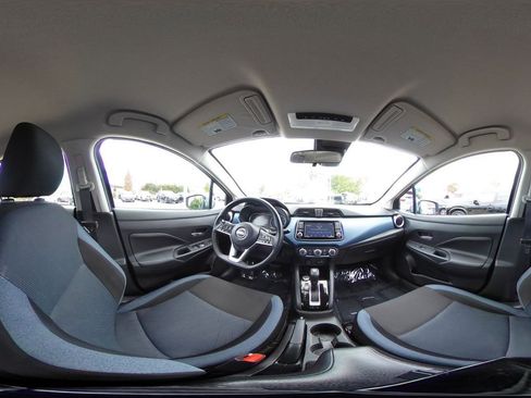 Used 2025 Nissan Versa SV FWD image 42