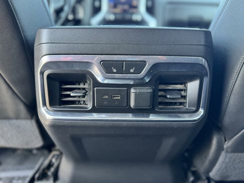 Used 2021 GMC Sierra 1500 SLT image 13