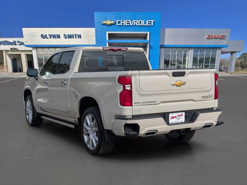 Used 2026 Chevrolet Silverado 1500 High Country AWD/4WD image 12