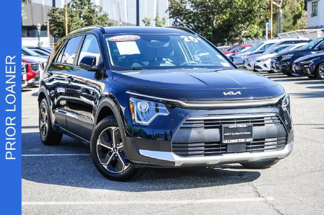 Certified 2025 Kia Niro EX FWD image 1