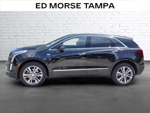Used 2024 Cadillac XT5 Premium Luxury w/ Technology Package FWD image 2