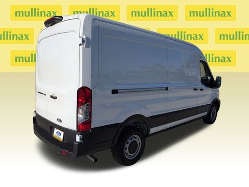 New 2026 Ford Transit 250 148 Medium Roof w/ Load Area Protection Package image 3
