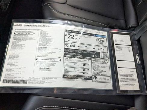 New 2025 Jeep Grand Cherokee Limited w/ Black Appearance Package image 18