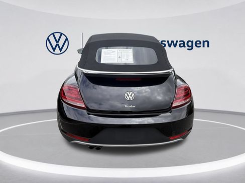 Used 2018 Volkswagen Beetle 2.0T Dune FWD image 5
