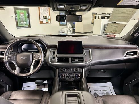 Used 2022 Chevrolet Suburban Z71 AWD/4WD image 14