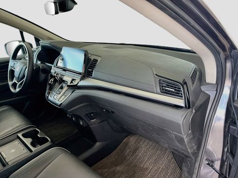 Used 2025 Honda Odyssey Touring image 33