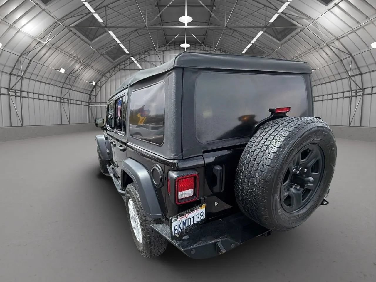 Used 2018 Jeep Wrangler Unlimited Sport S AWD/4WD image 6