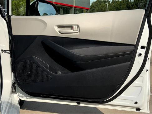 Used 2024 Toyota Corolla LE image 22