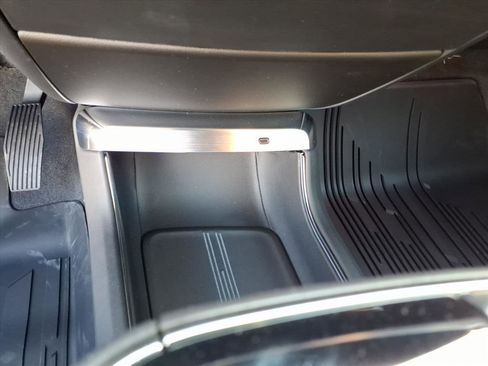 New 2026 Cadillac Lyriq Luxury image 15