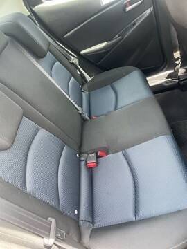 Used 2018 Toyota Yaris iA FWD image 12