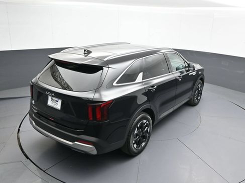 New 2026 Kia Sorento S w/ S Panoramic Sunroof Package FWD image 39
