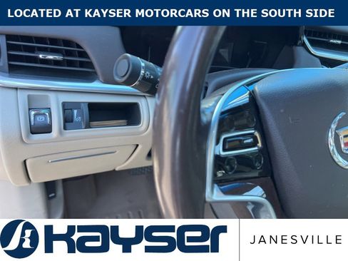 Used 2013 Cadillac XTS Luxury w/ Driver Awareness Package image 20
