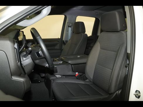 Used 2023 Chevrolet Silverado 1500 LT AWD/4WD image 26