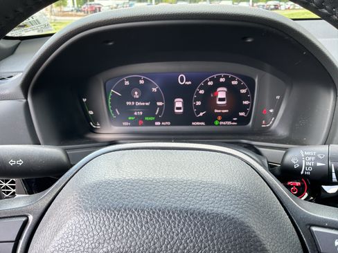 Used 2024 Honda Accord Sport image 23