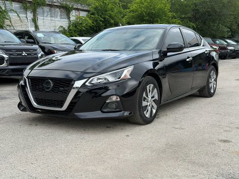 Used 2020 Nissan Altima 2.5 S FWD image 3