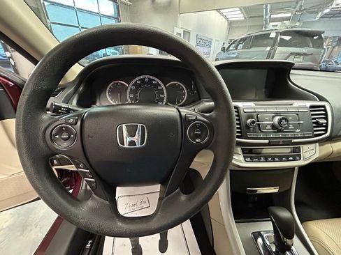 Used 2014 Honda Accord LX image 9