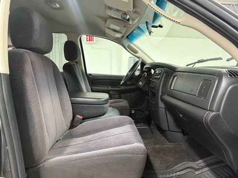 Used 2003 Dodge Ram 2500 Truck SLT image 11