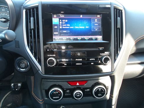 Used 2020 Subaru Crosstrek 2.0i Premium w/ Moonroof Package 2 image 20