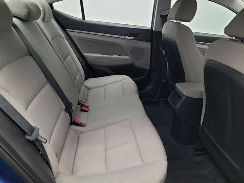 Used 2018 Hyundai Elantra SEL image 19