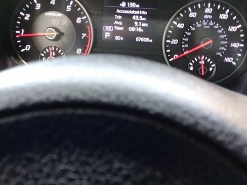 Used 2019 Kia Stinger AWD/4WD image 13