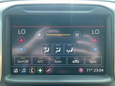 Used 2019 Chevrolet Silverado 1500 LT Trail Boss AWD/4WD image 19