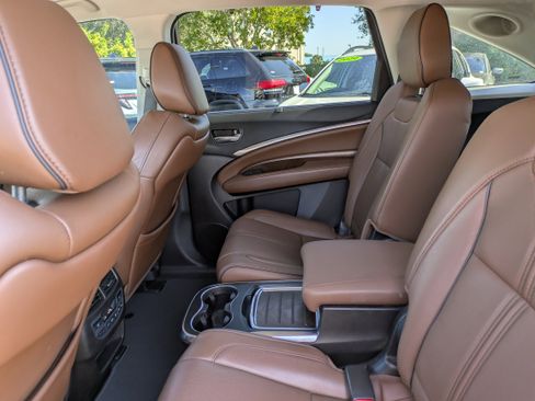 Used 2017 Acura MDX FWD w/ Advance Package image 15