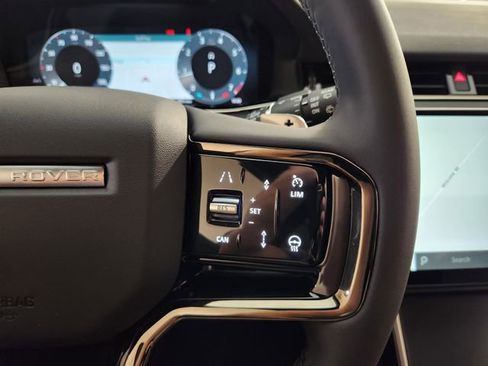 Used 2026 Land Rover Range Rover Evoque S image 28