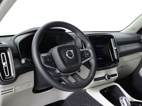 New 2026 Volvo XC40 B5 Plus w/ Protection Package Premier image 8