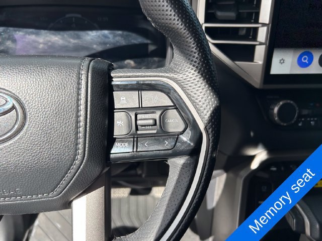 Used 2024 Toyota Tundra Limited AWD/4WD image 15