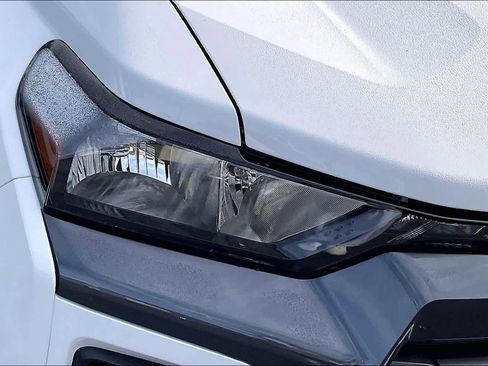 Certified 2025 Chevrolet Colorado LT image 26