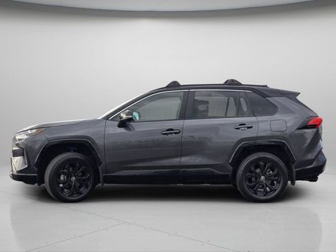 Used 2025 Toyota RAV4 XSE w/ Advanced Technology Package AWD/4WD image 22