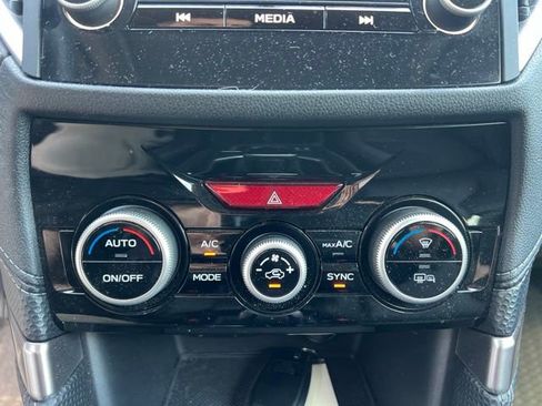 Used 2023 Subaru Forester Limited w/ Popular Package #2 AWD/4WD image 31