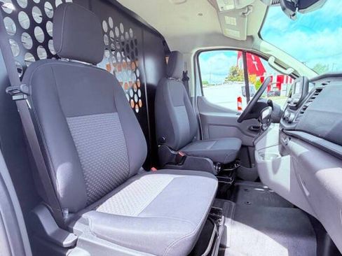 Used 2025 Ford Transit 250 Low Roof w/ Exterior Upgrade Package RWD image 10