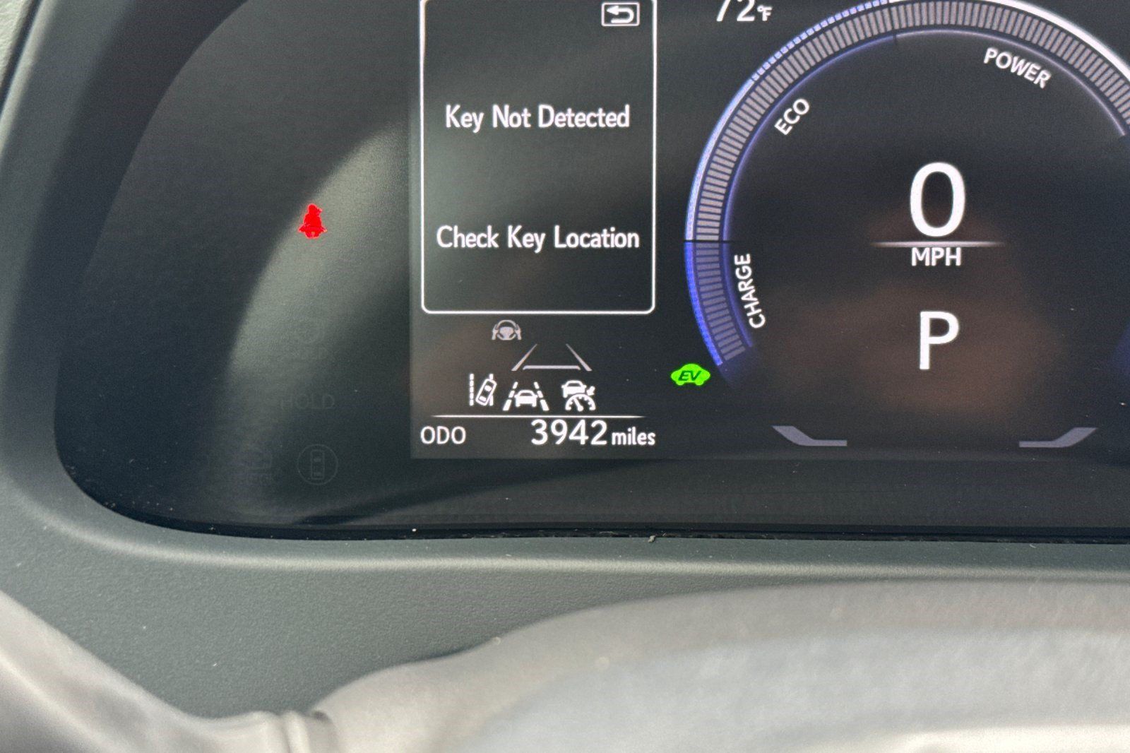 Certified 2026 Lexus UX 300h FWD w/ Accessory Package (Z1) image 35