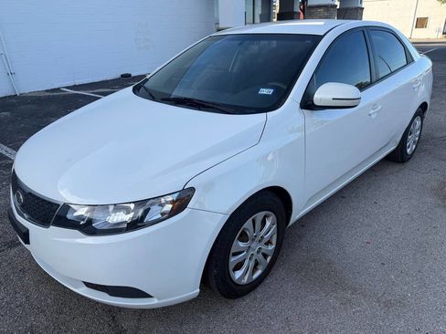 Used 2012 Kia Forte EX w/ Fuel Economy Pkg image 3